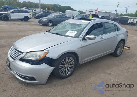 2011 Chrysler 200 Limited from USA, damaged, VIN 1C3BC2FG0BN533668